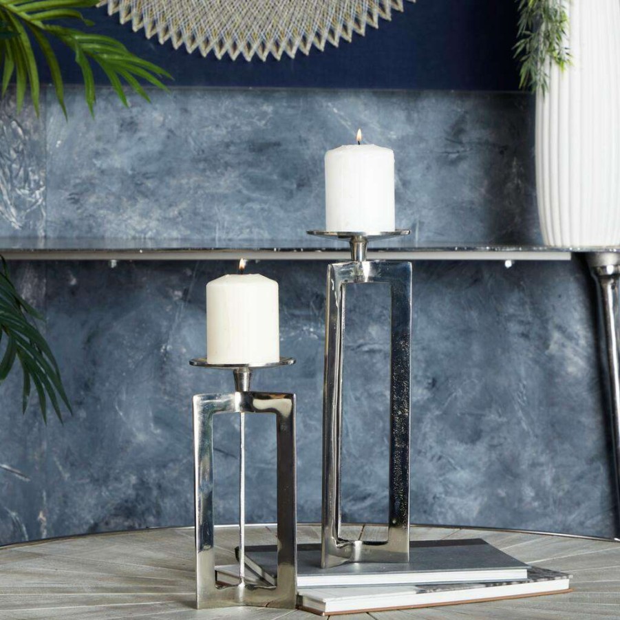 Home & Decor * | Best Sale Cosmoliving By Cosmopolitan Silver Contemporary Candle Holder Set