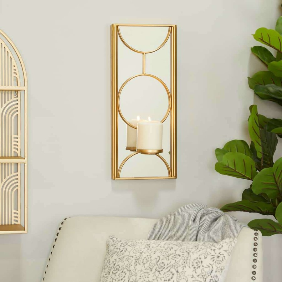 Home & Decor * | New Cosmoliving By Cosmopolitan Gold Metal Modern Wall Sconce